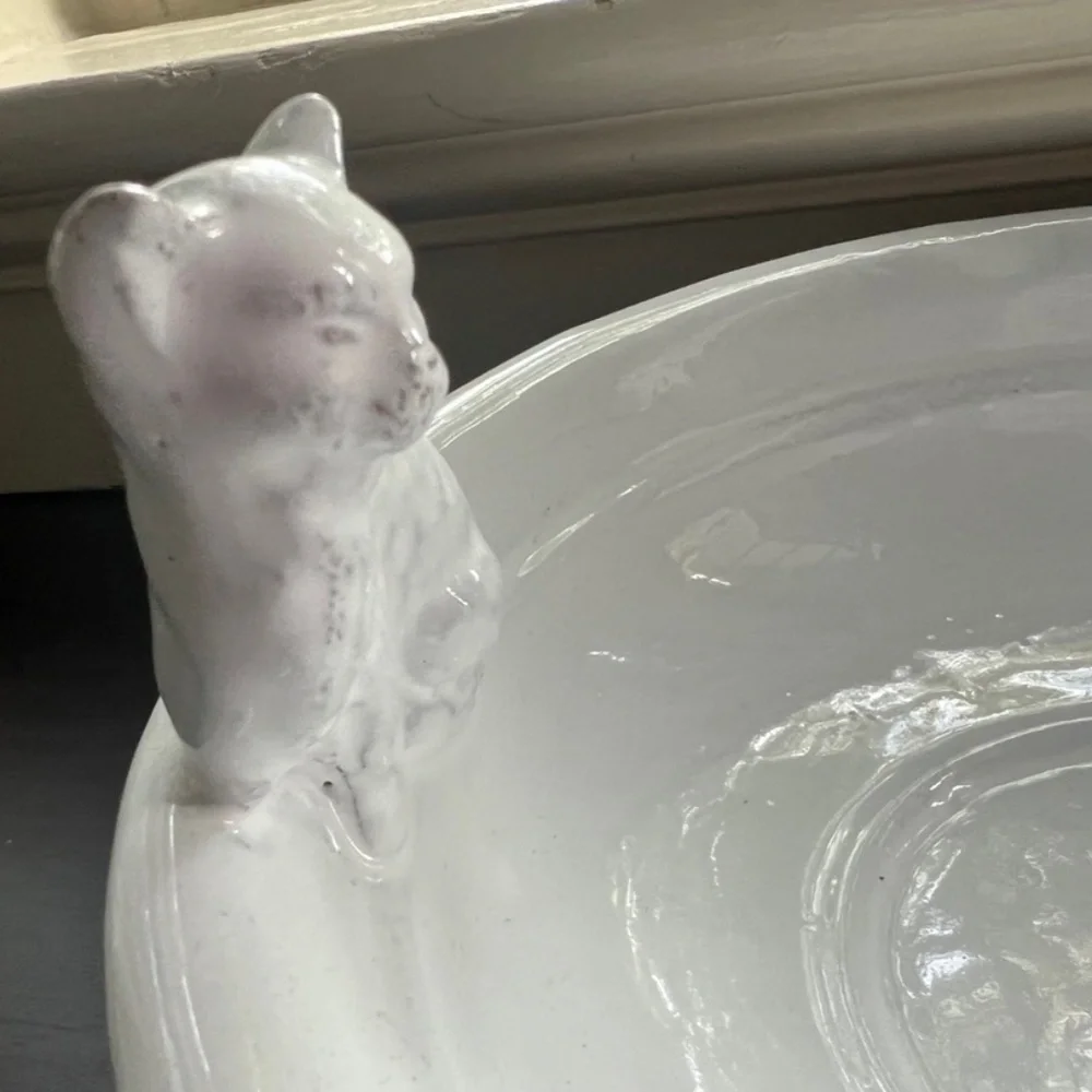 NEW Astier de Villatte Large Chat Cat Bowl, White Ceramic - Picture 7 of 11
